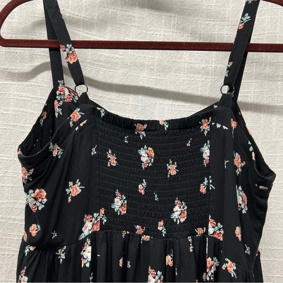 Torrid Black Floral Challis Dress - Plus Size 00 - Picture 9 of 10